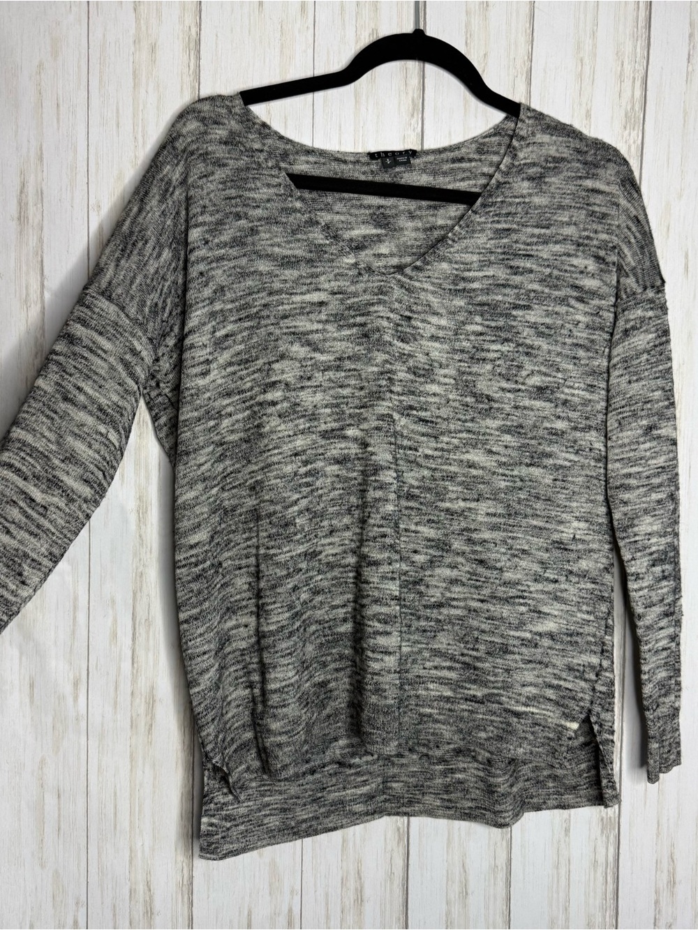 Theory Gray Marled V-Neck Wool Sweater Small